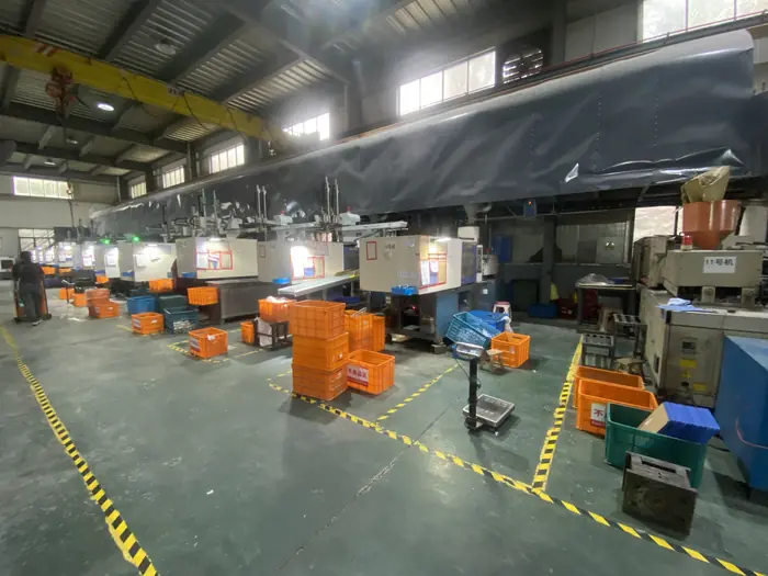 Production hall at Cenfan workshop